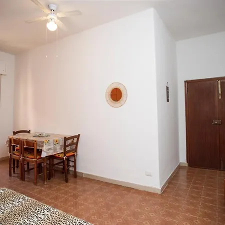 Casa Laurleo Apartament *